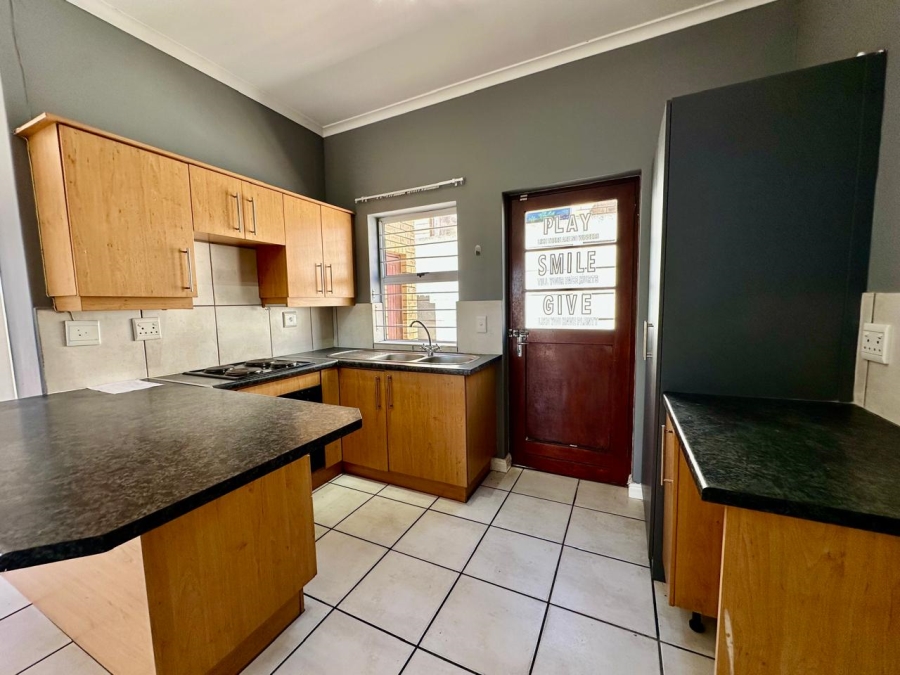 3 Bedroom Property for Sale in Normandie Western Cape